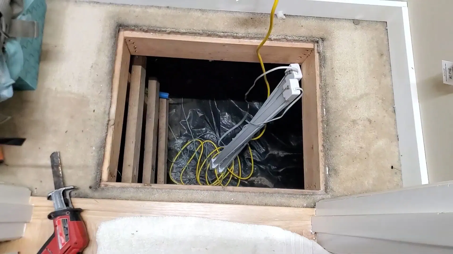 Floor Access Opening Over Crawlspace shown for Plumbing guides for Dallas and Paulding County in Dallas, Georgia.